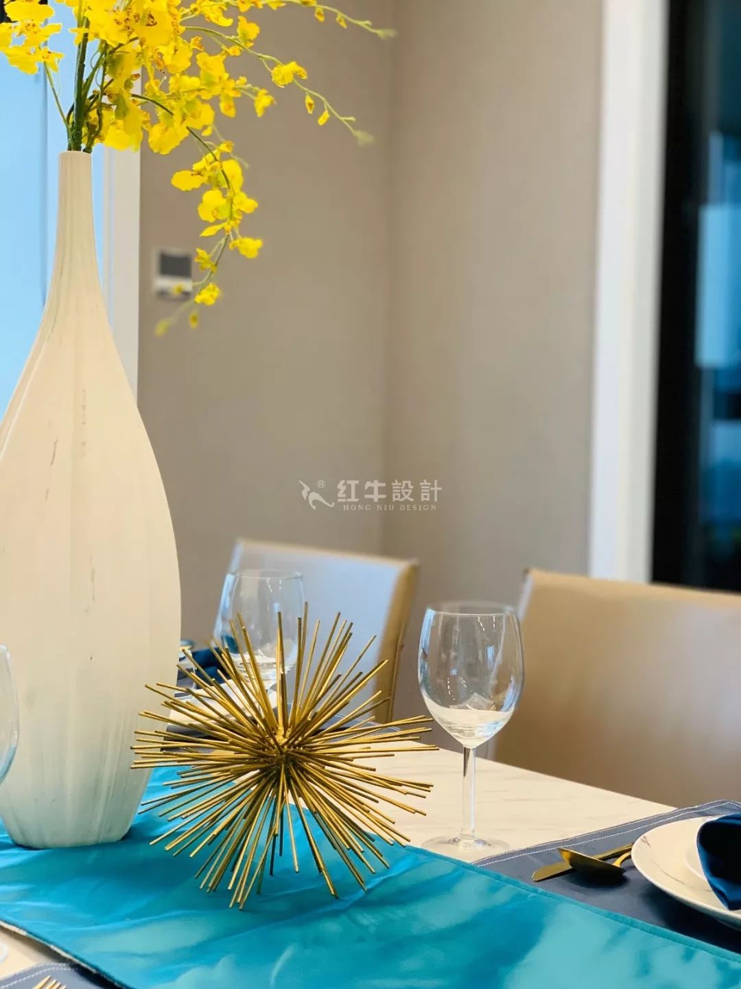 南京保利國際社區(qū)140㎡現(xiàn)代風格--四室二廳大戶型，寬敞開闊又舒適！08餐廳設(shè)計