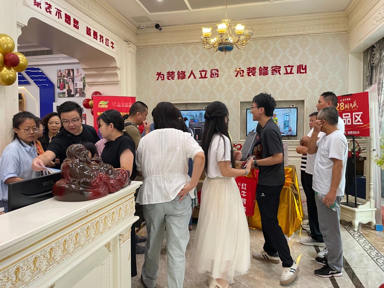 太燃啦！現(xiàn)場座無虛席！南京紅牛裝飾28周年慶圓滿落幕！火爆現(xiàn)場回顧＞＞＞14