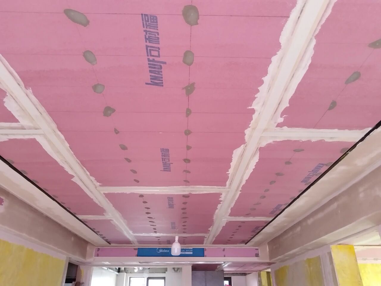 工地突擊巡檢，狠抓質(zhì)量，嚴(yán)控細(xì)節(jié)，品質(zhì)交付！08